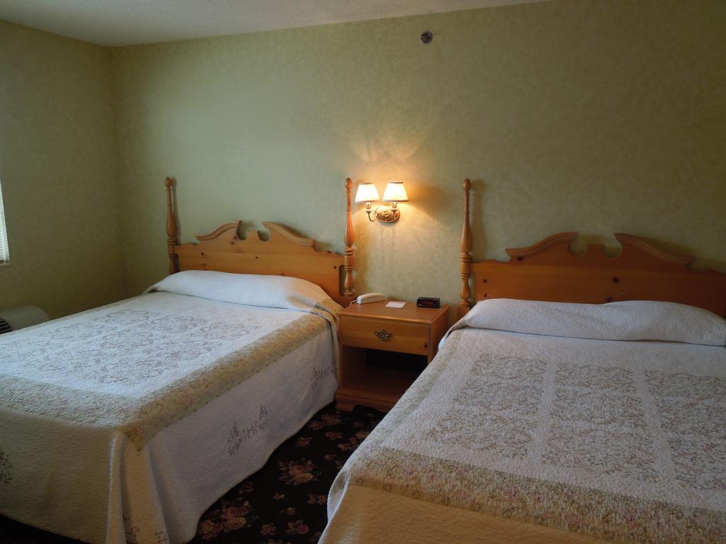 Ourguest Inn And Suites Catawba Island Port Clinton Pokój zdjęcie